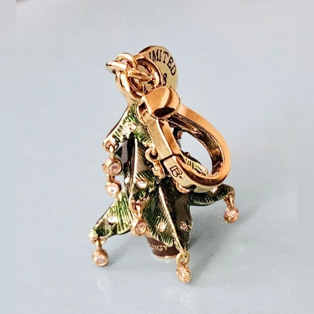 Juicy Couture Limited Edition Christmas Tree Gem Ornaments Gold Heart Bracelet - Picture 4 of 12